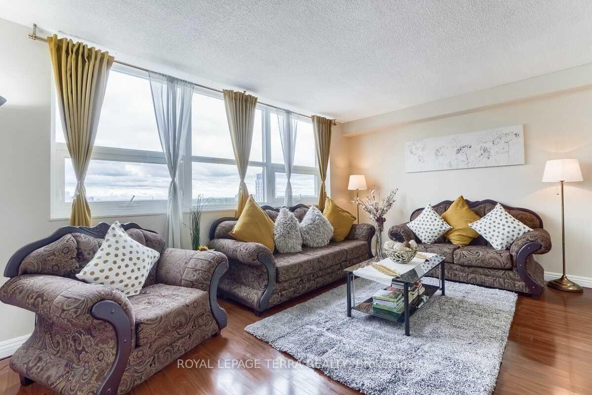 4-lisa-street-brampton-ontario-w12644760