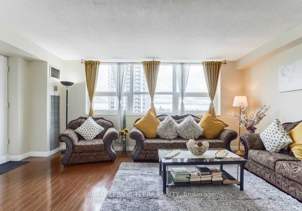 4-lisa-street-brampton-ontario-w12644760