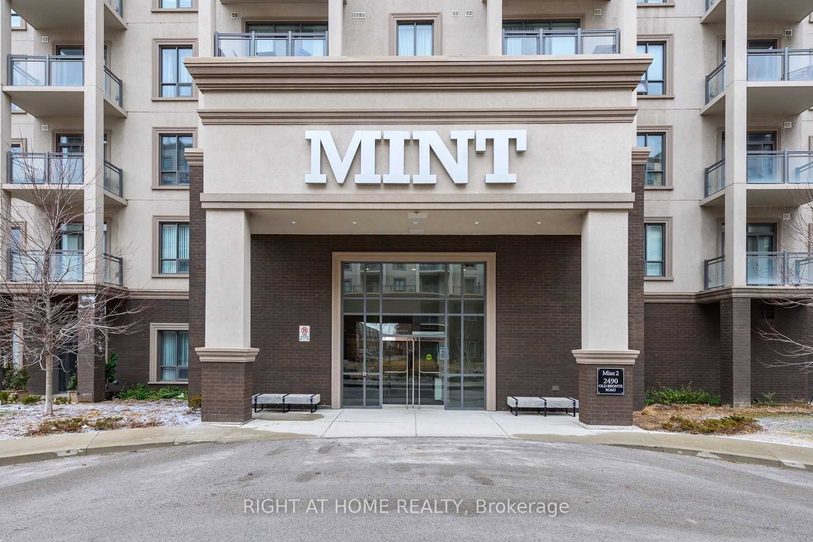 2490-old-bronte-road-oakville-ontario-w12644930