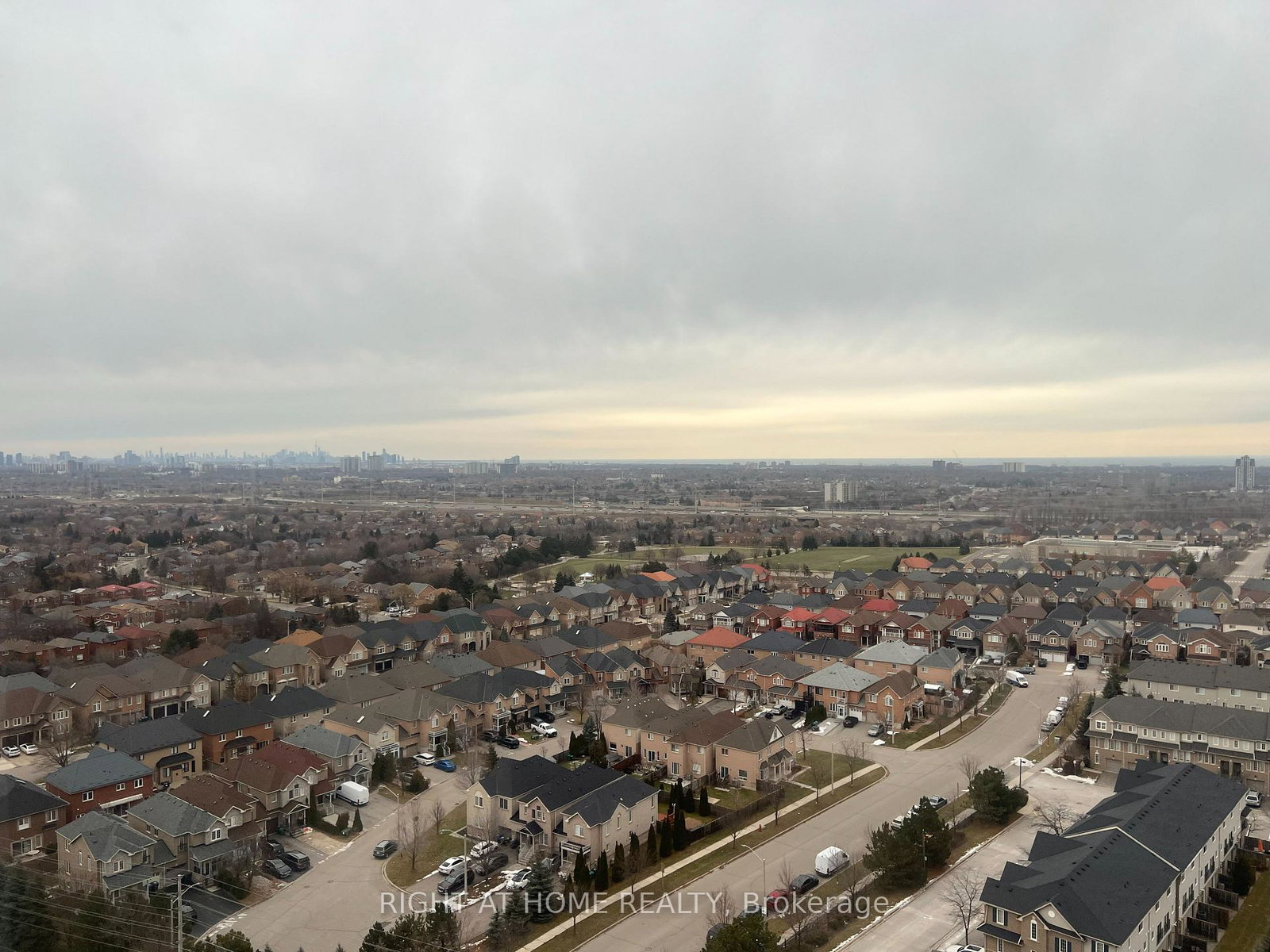 220-forum-drive-mississauga-ontario-w12645140