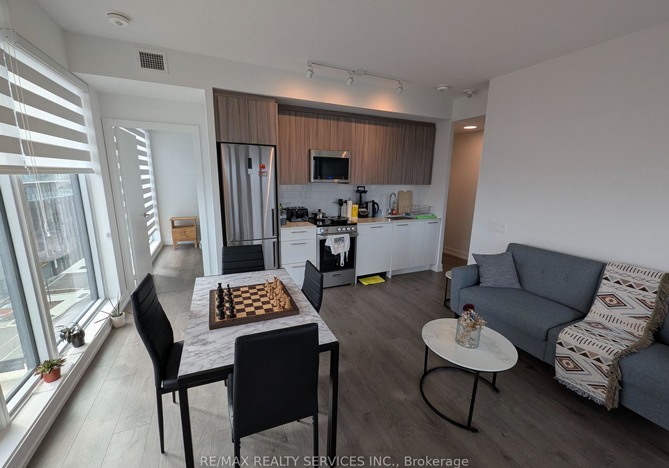 225-veterans-drive-brampton-ontario-w12645878