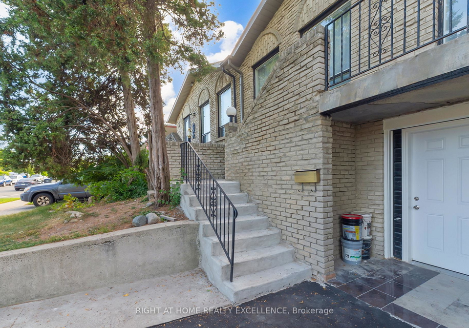 153-bruce-beer-drive-brampton-ontario-w12645890