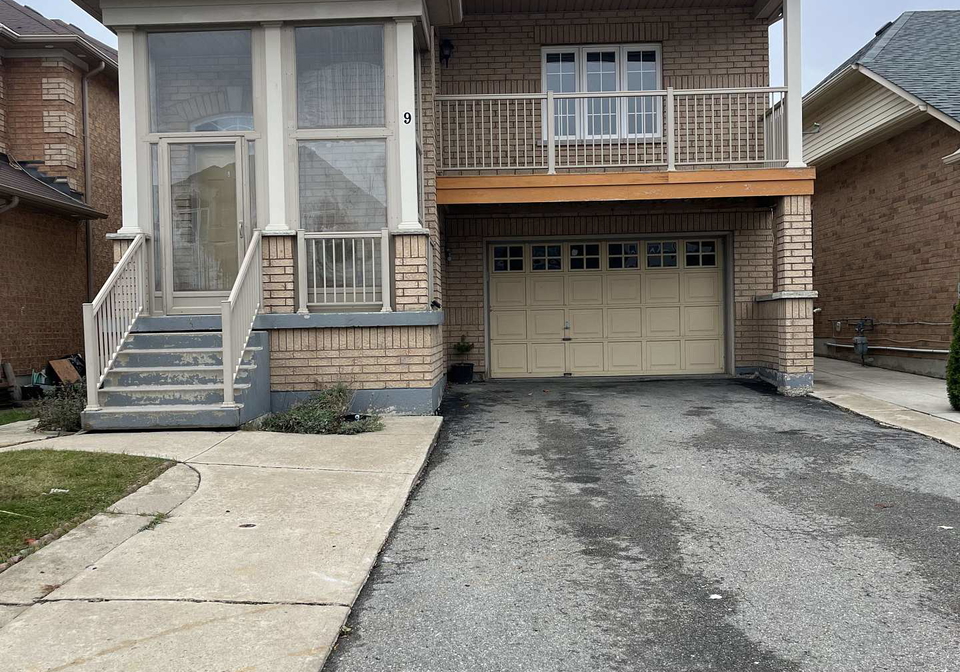 9-denim-drive-brampton-ontario-w12645998