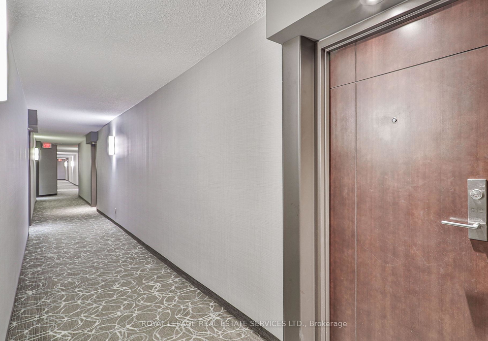 2267-lake-shore-boulevard-w-etobicoke-ontario-w12646040
