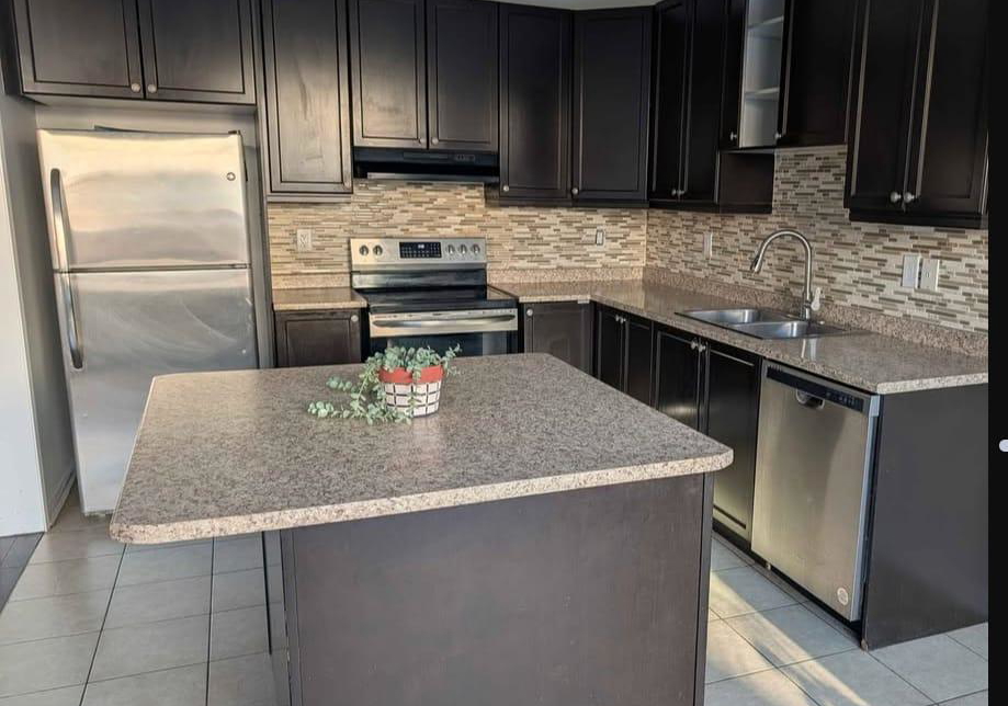 1059-savoline-boulevard-milton-ontario-w12646114
