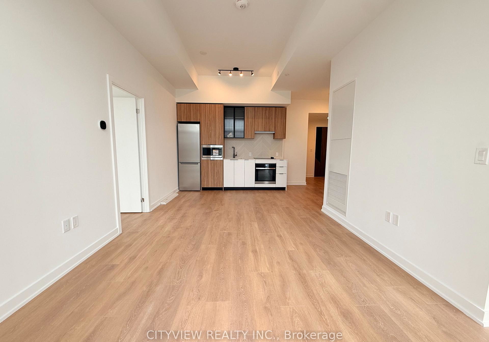 1037-the-queensway-etobicoke-ontario-w12646444