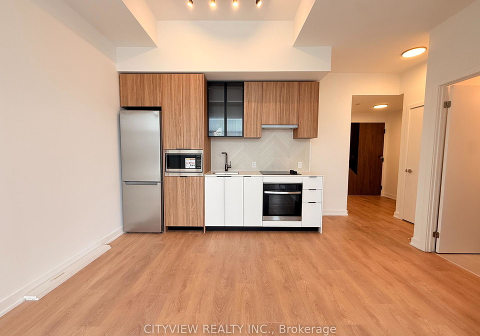 1037-the-queensway-etobicoke-ontario-w12646444