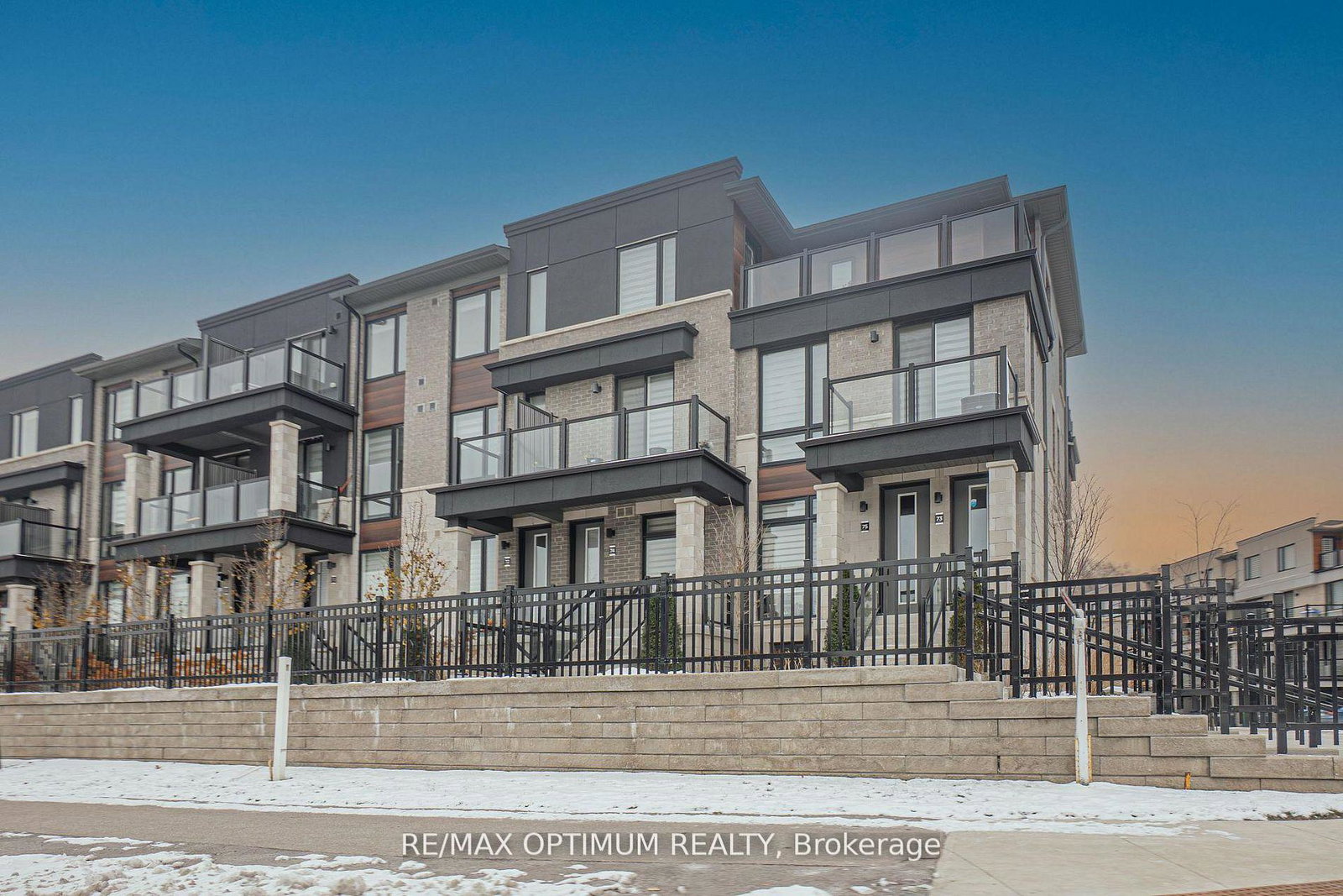 80-knotsberry-circle-brampton-ontario-w12646734