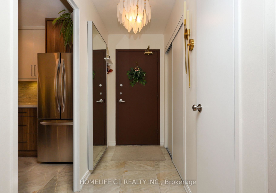 44-longbourne-drive-etobicoke-ontario-w12646880
