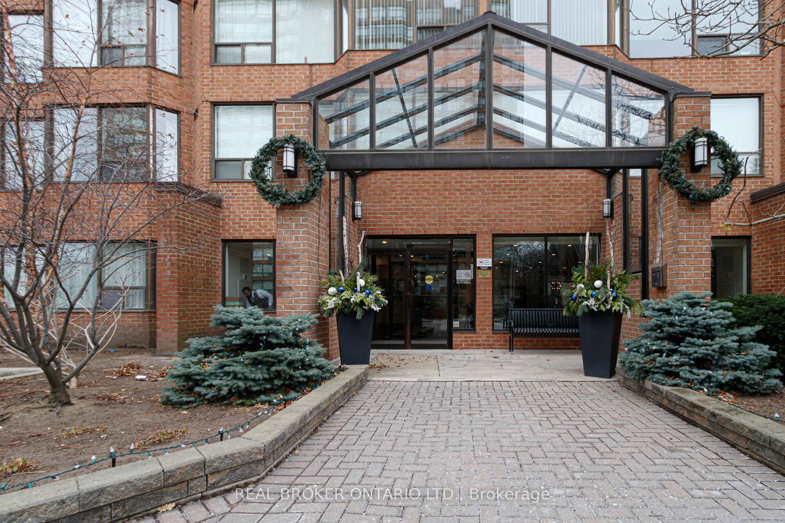 1270-maple-crossing-boulevard-burlington-ontario-w12646912