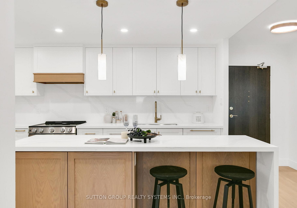 820-burnhamthorpe-road-etobicoke-ontario-w12647030