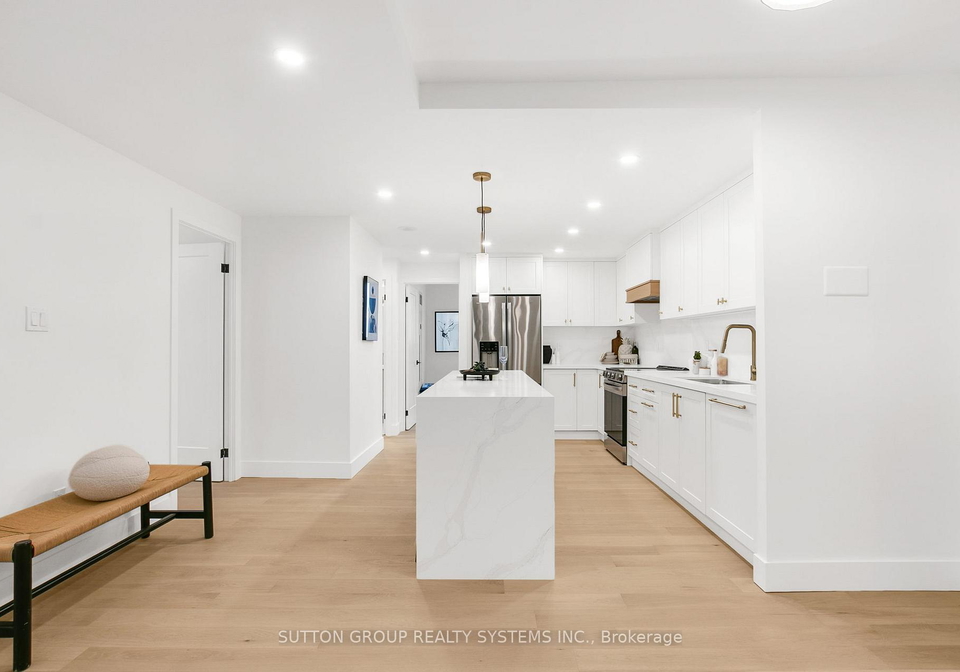 820-burnhamthorpe-road-etobicoke-ontario-w12647030