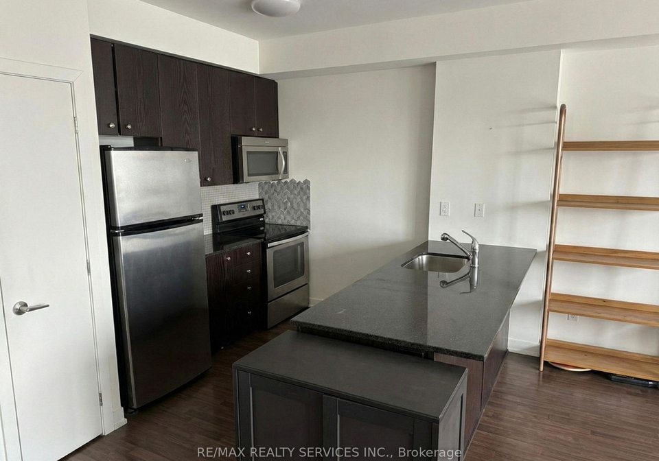 5101-dundas-street-w-etobicoke-ontario-w12647060