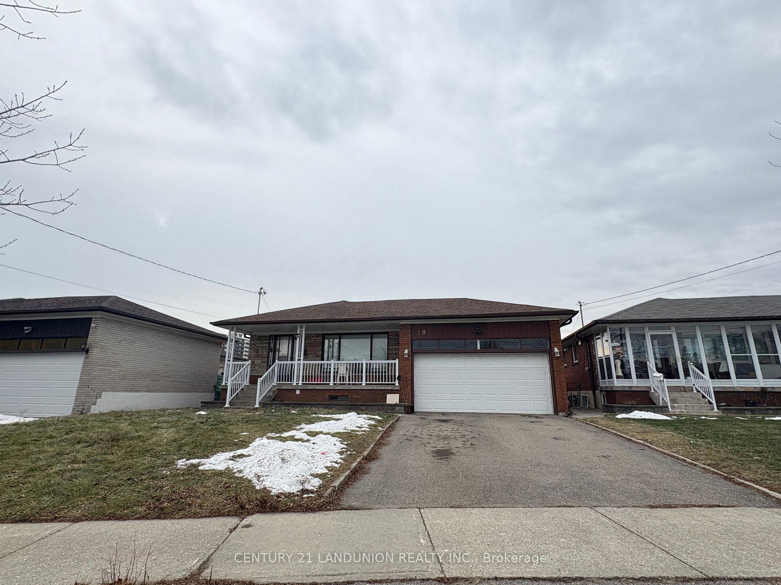 upstair-10-laskay-crescent-york-ontario-w12647306