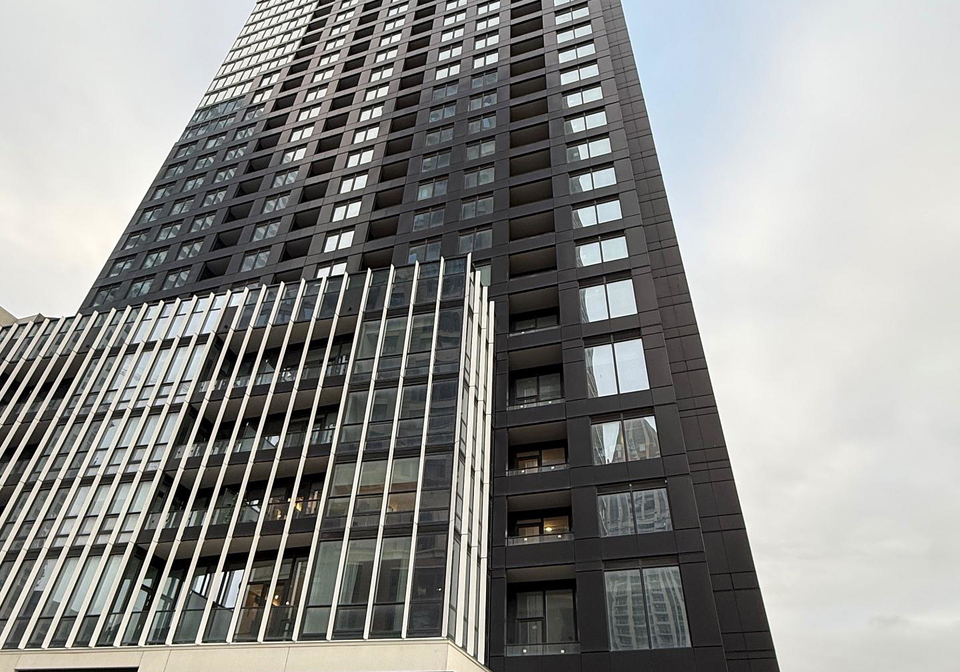 395-square-one-drive-mississauga-ontario-w12647400