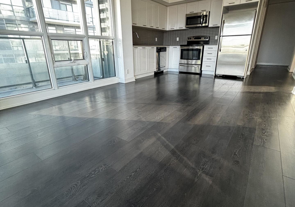 2220-lake-shore-boulevard-w-etobicoke-ontario-w12647472