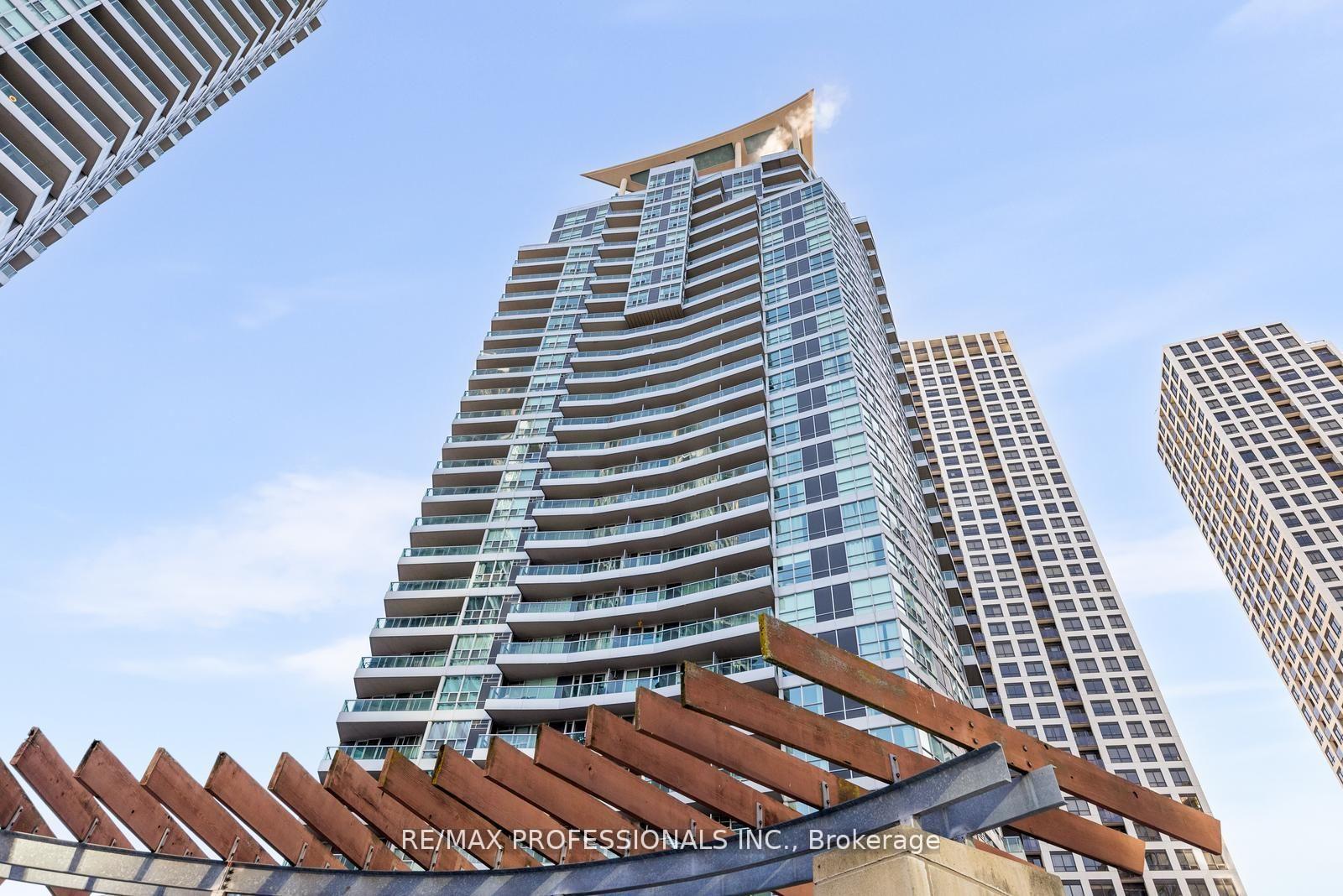33-elm-drive-w-mississauga-ontario-w12647930