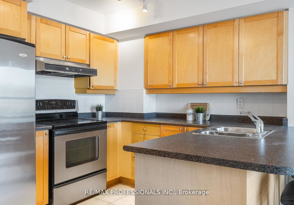 33-elm-drive-w-mississauga-ontario-w12647930