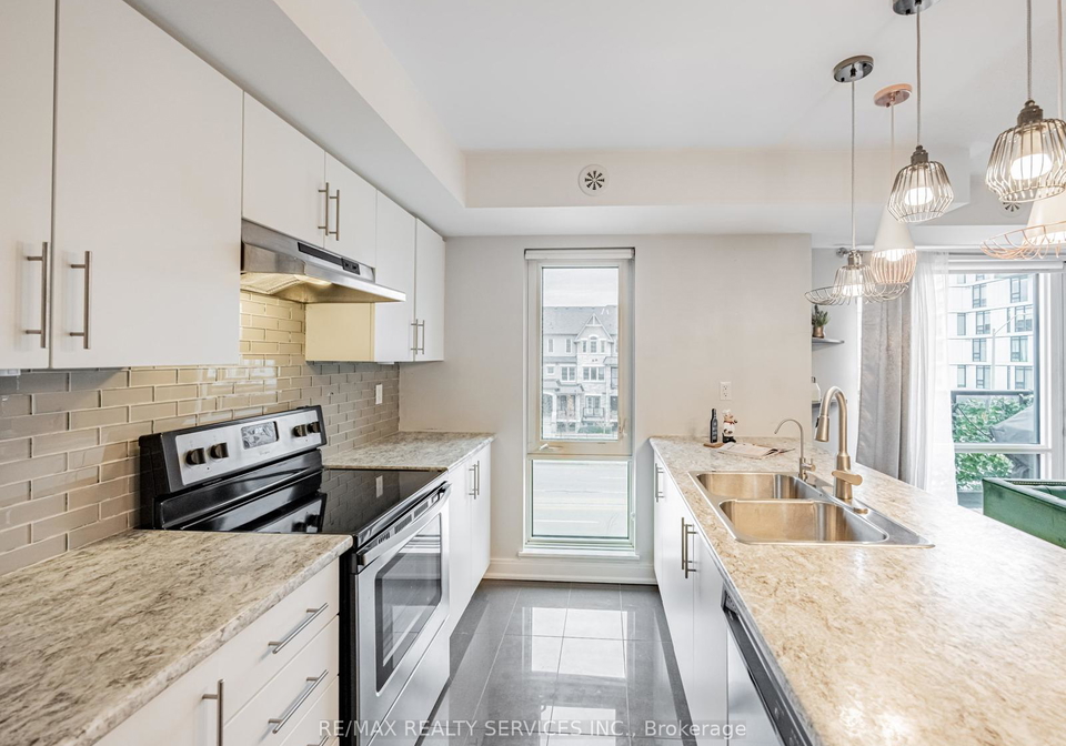 100-dufay-road-brampton-ontario-w12647998