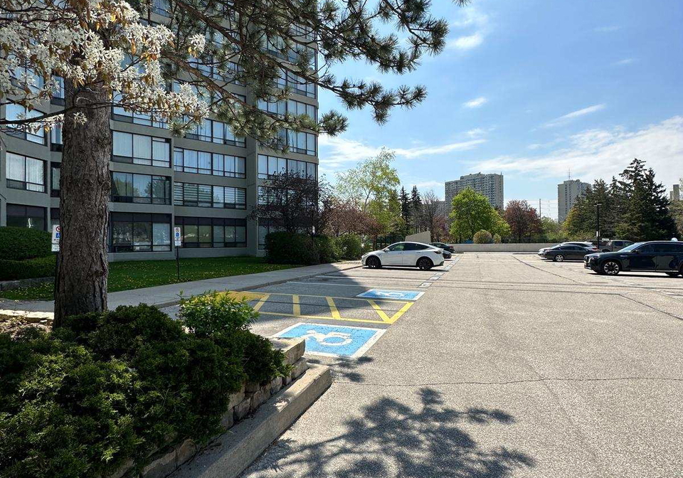 26-hanover-road-brampton-ontario-w12648020
