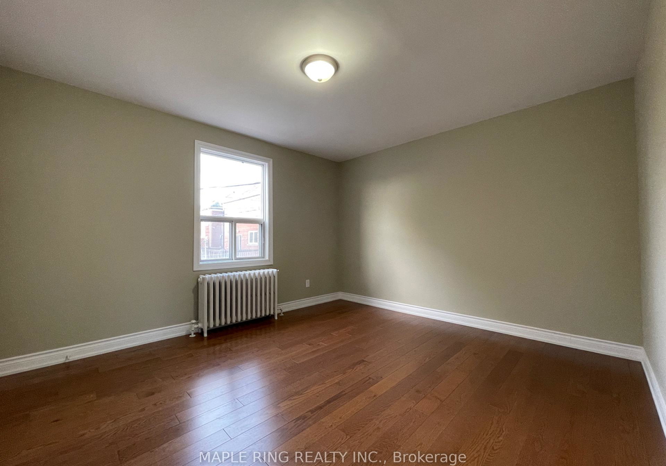 12-dwight-avenue-etobicoke-ontario-w12648284