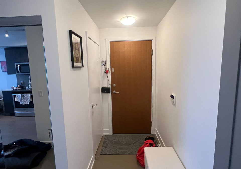 30-shore-breeze-drive-etobicoke-ontario-w12648498
