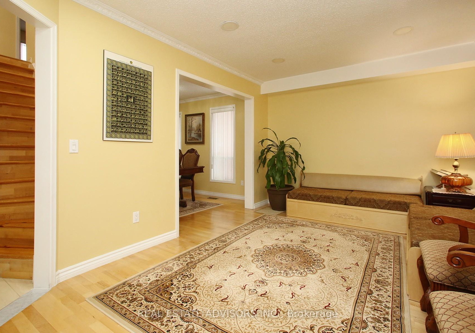 9-nectarine-crescent-brampton-ontario-w12648524
