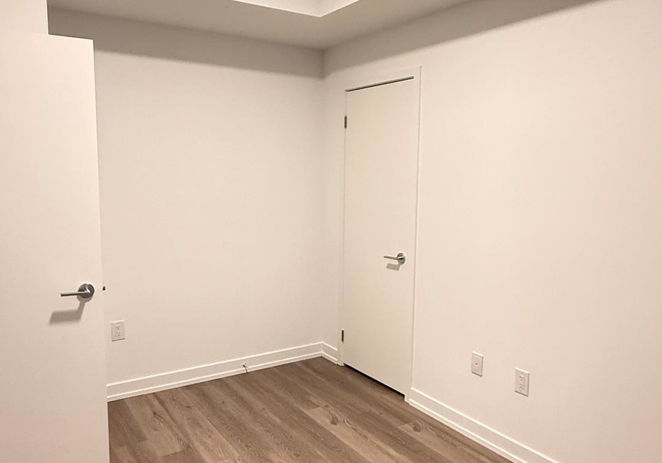 395-square-one-drive-mississauga-ontario-w12648722