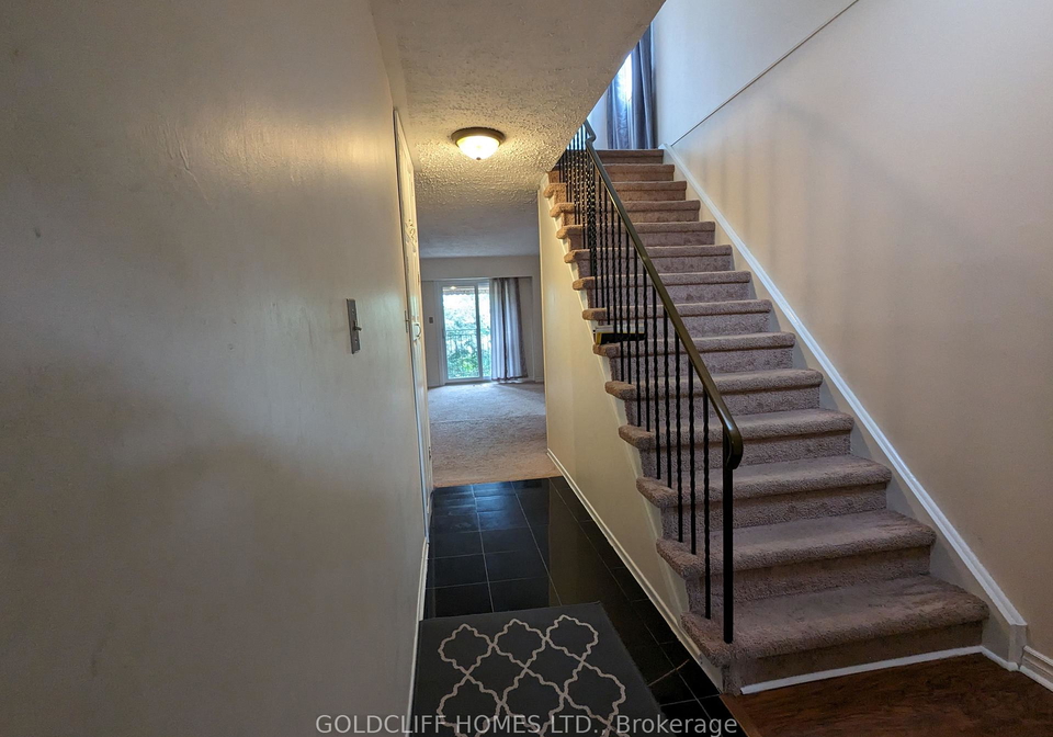 35-dawson-crescent-brampton-ontario-w12648768