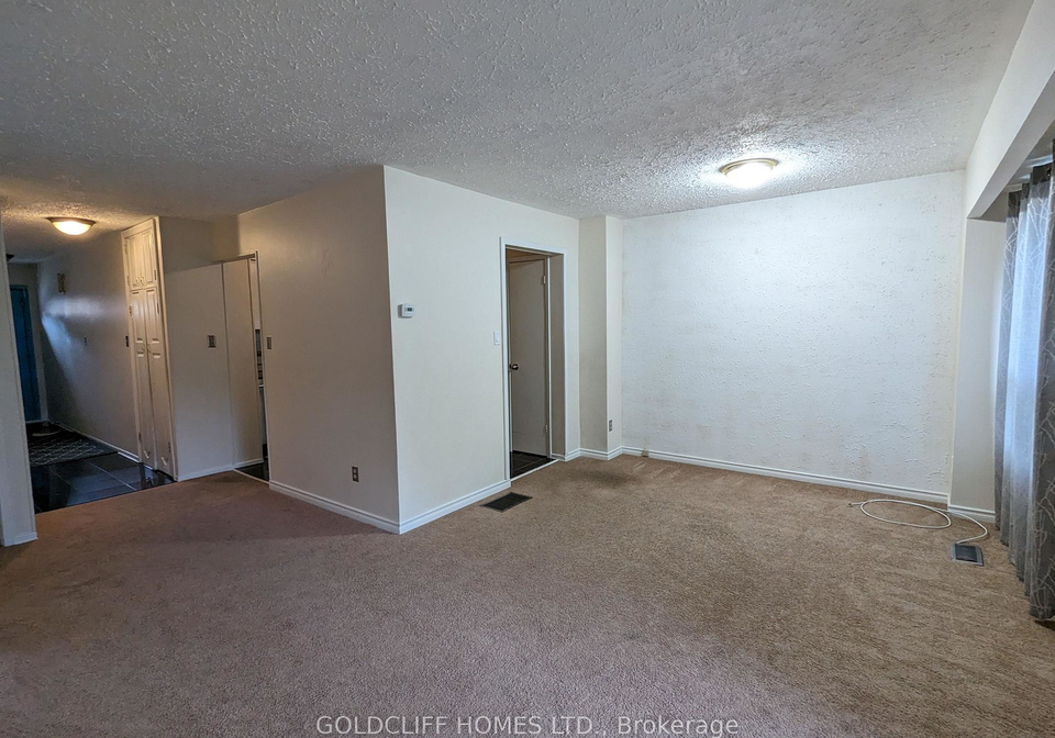 35-dawson-crescent-brampton-ontario-w12648768