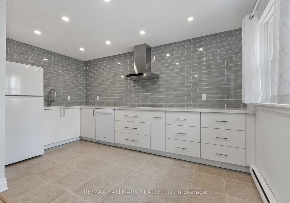 3040-constitution-boulevard-mississauga-ontario-w12648846