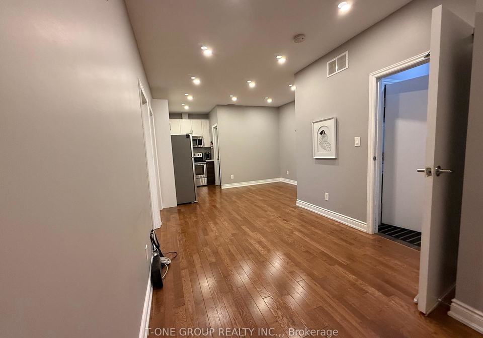 1558-queen-street-w-toronto-ontario-w12649258
