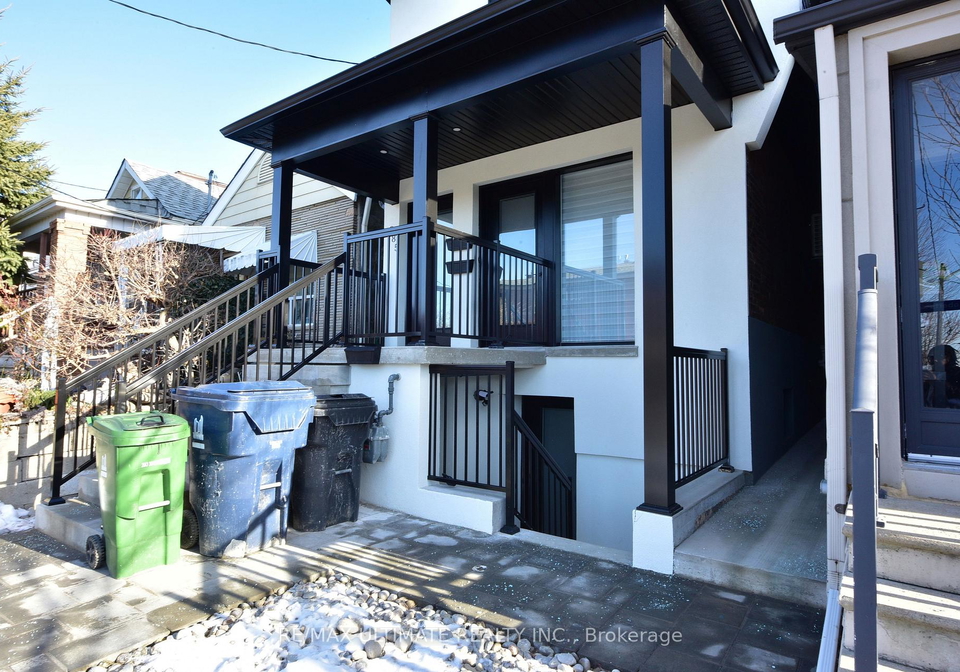 385-mcroberts-avenue-toronto-ontario-w12649876