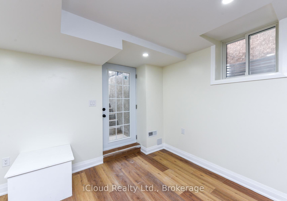 5744-philip-drive-mississauga-ontario-w12650154