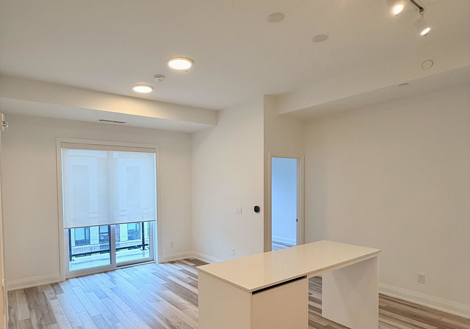 3250-carding-mill-trail-oakville-ontario-w12650472
