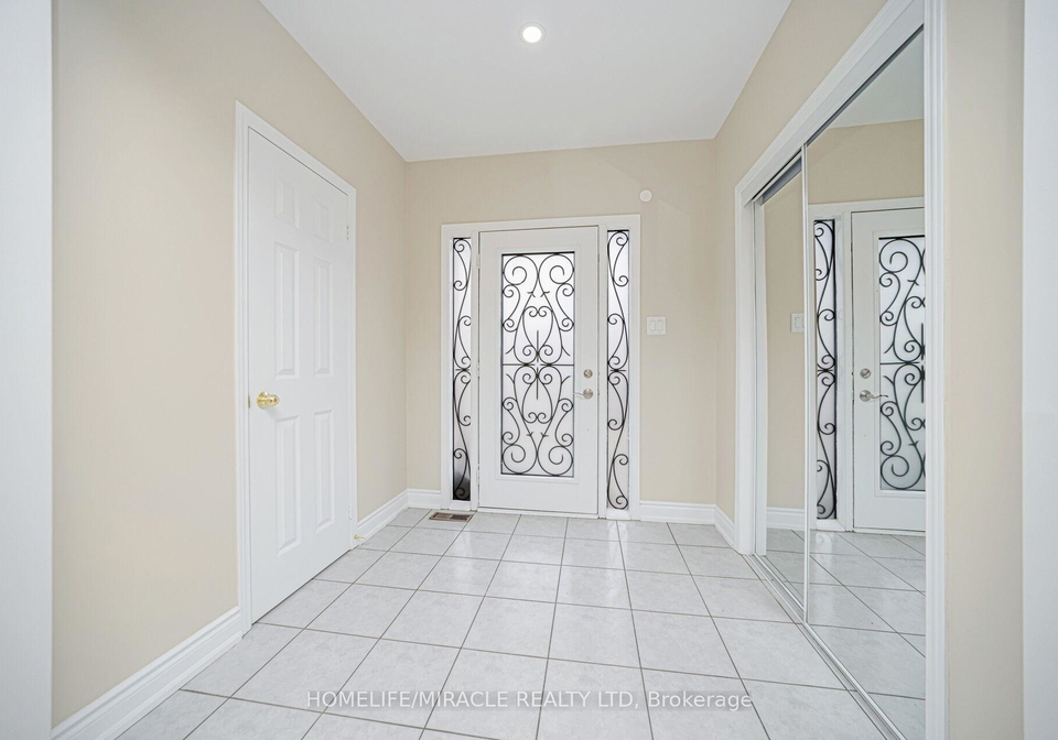 15-starhill-crescent-brampton-ontario-w12650648