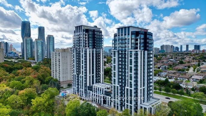 202-burnhamthorpe-road-e-mississauga-ontario-w12650992