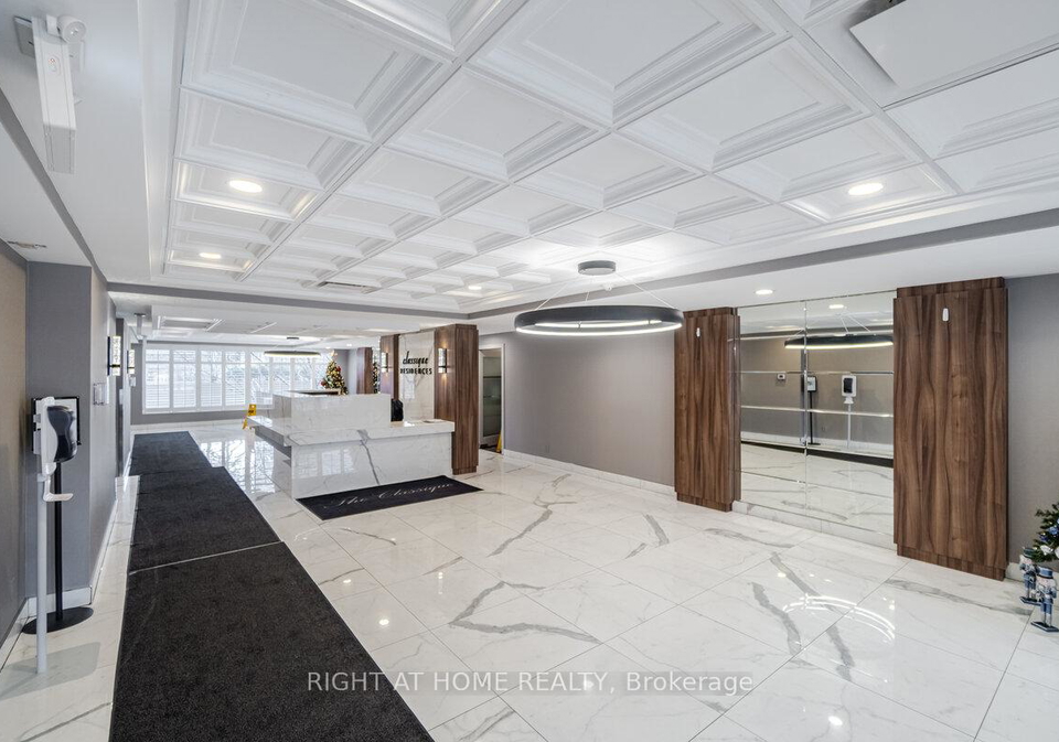 155-hillcrest-avenue-mississauga-ontario-w12651146
