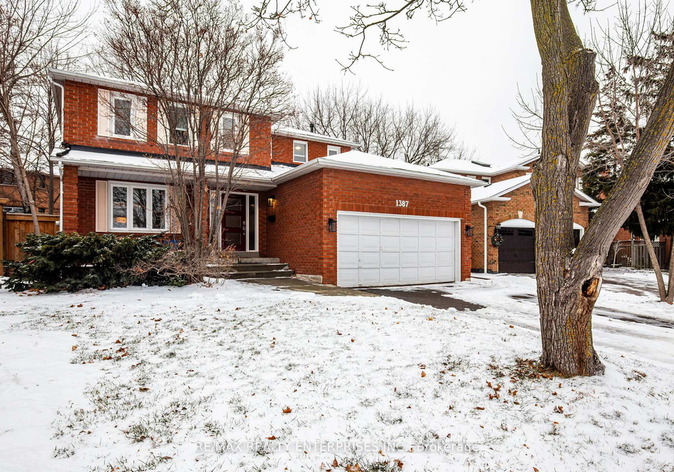 1387-chedboro-crescent-oakville-ontario-w12651372