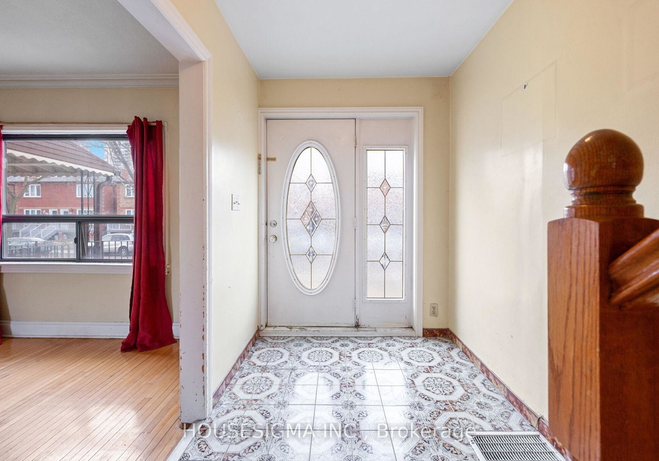 61-primrose-avenue-toronto-ontario-w12651410