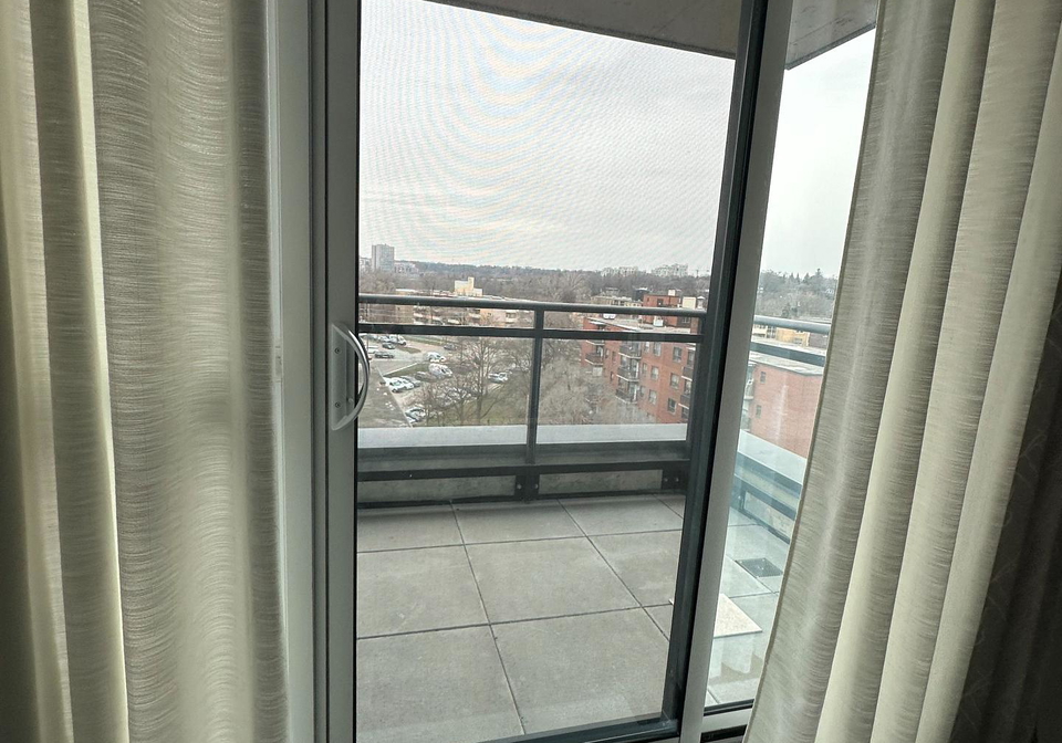 25-neighbourhood-lane-etobicoke-ontario-w12651680