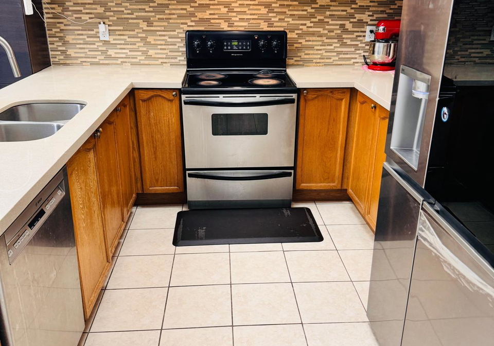 74-pennyroyal-crescent-brampton-ontario-w12651948