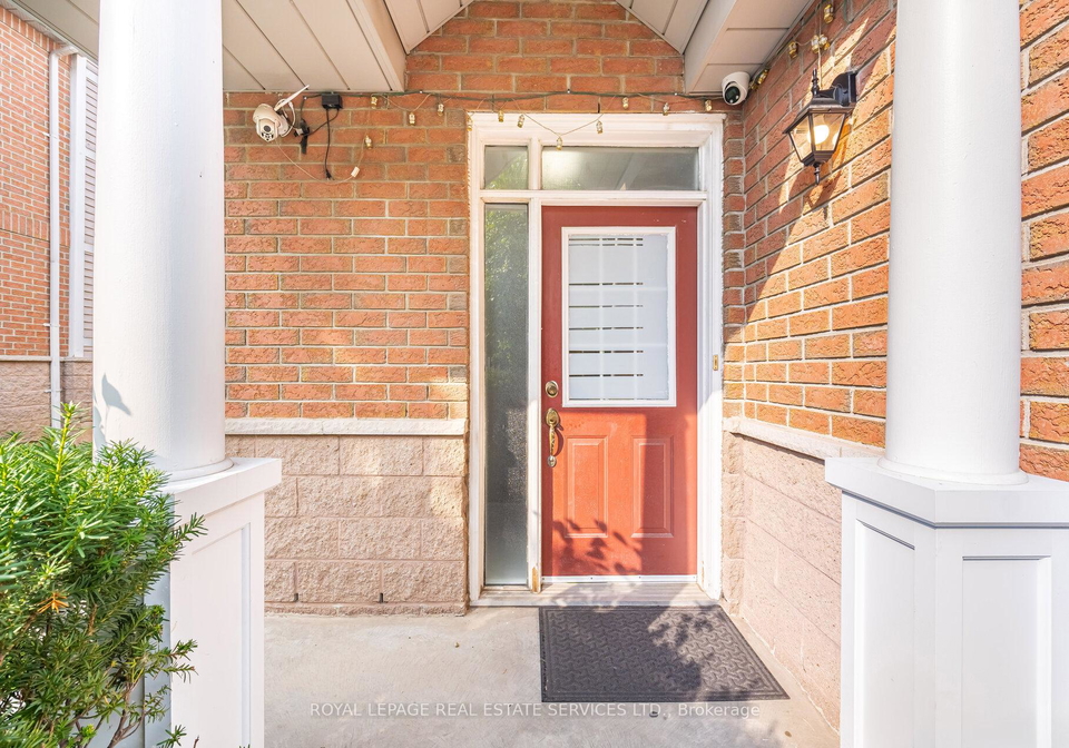 833-scollard-court-mississauga-ontario-w12652060