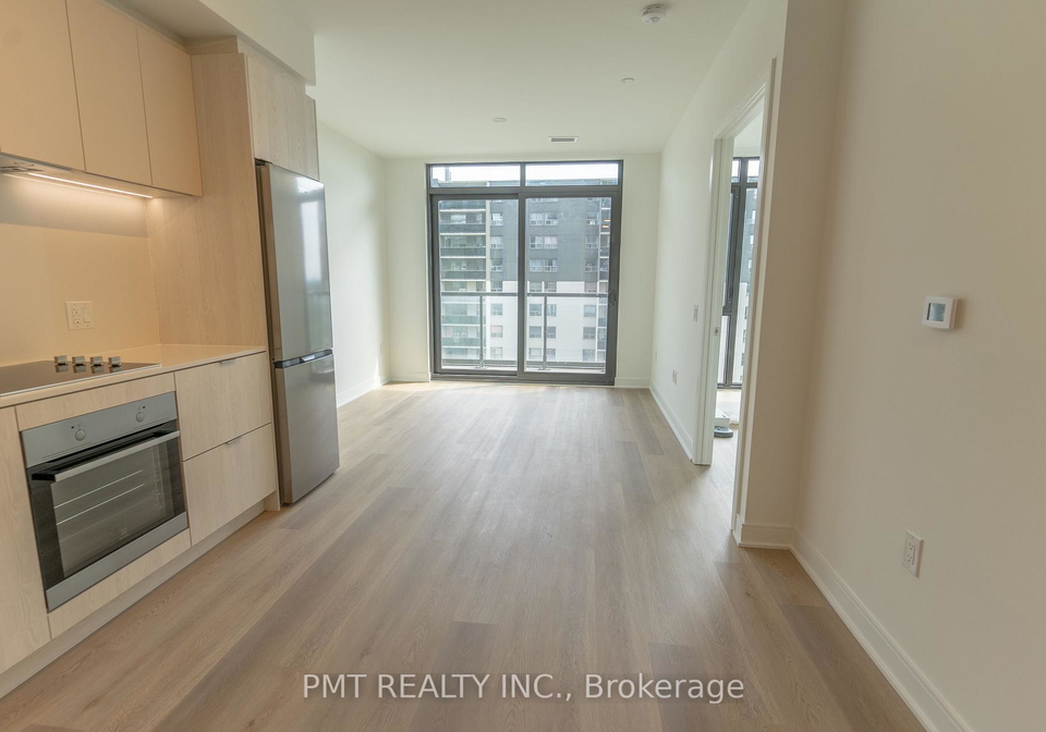 86-dundas-street-e-mississauga-ontario-w12652350