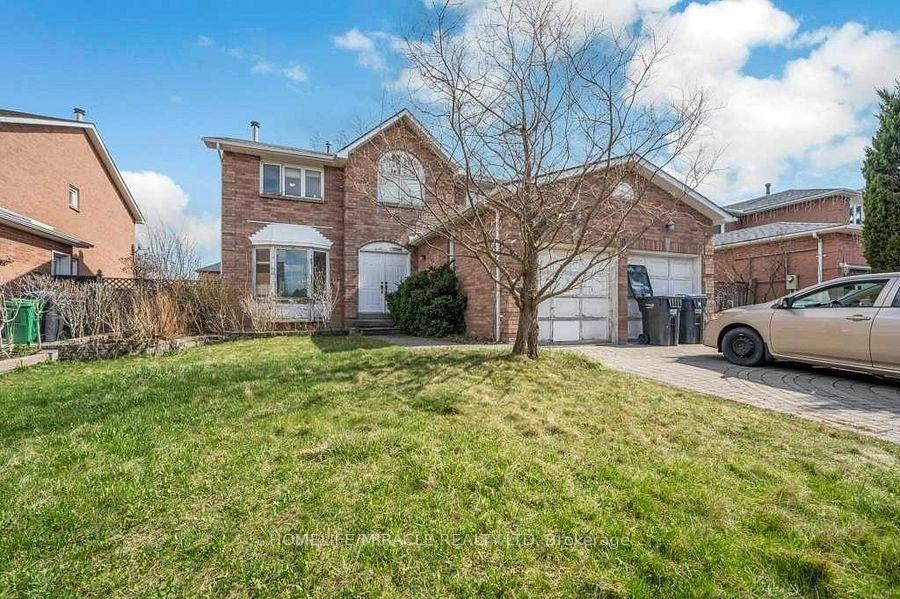8-strangway-court-brampton-ontario-w12652382