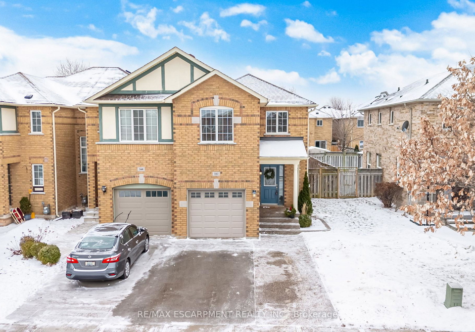 2462-lazio-lane-oakville-ontario-w12653102