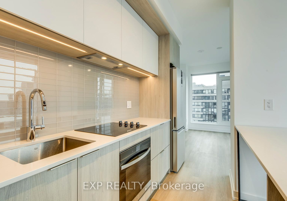 395-square-one-drive-mississauga-ontario-w12653286