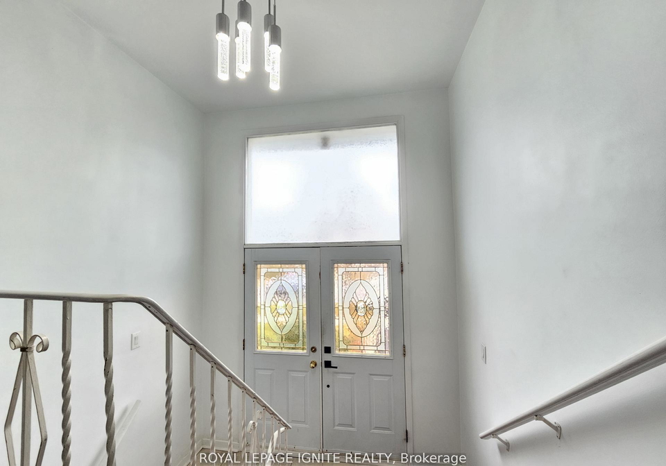 208-plunkett-road-york-ontario-w12653478