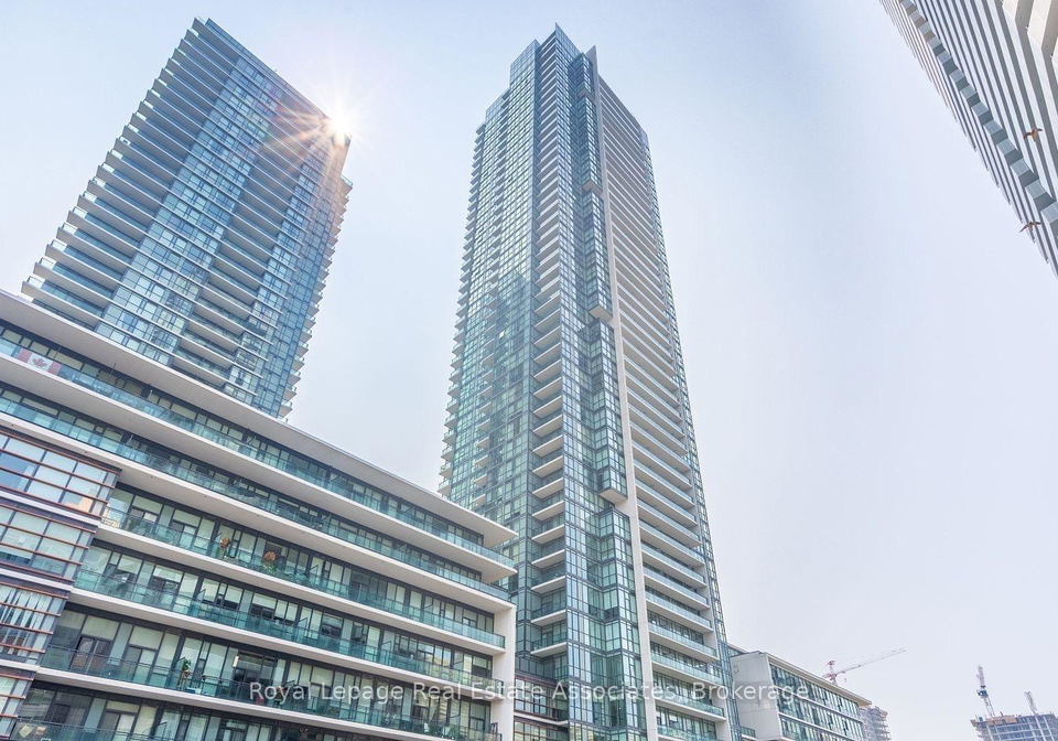 4070-confederation-parkway-mississauga-ontario-w12653484