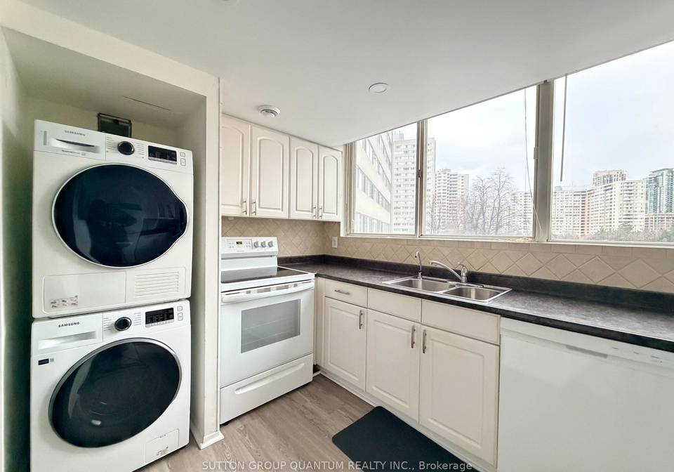 3700-kaneff-crescent-mississauga-ontario-w12653888